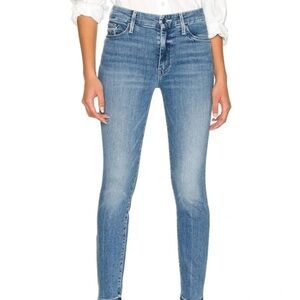 Mother jeans. Skinny jeans
Size 25